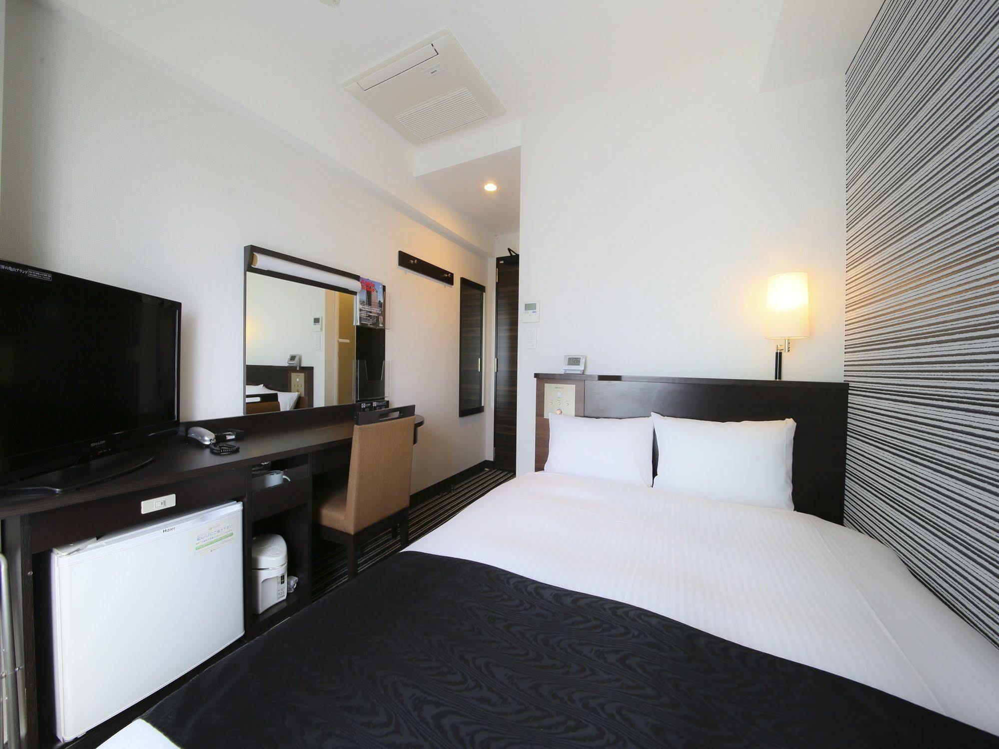 Apa Hotel Roppongi Itchome Ekimae Tokió Kültér fotó